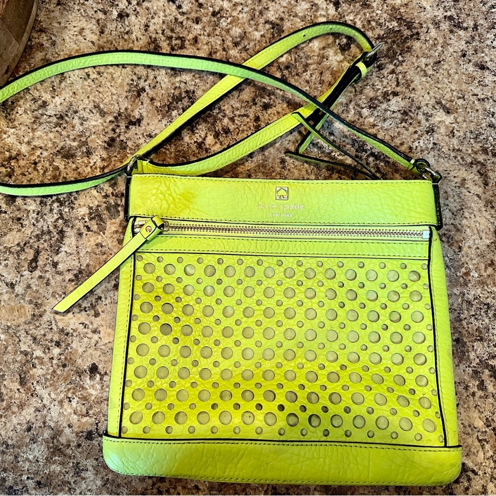 Like green Kate Spade crossbody